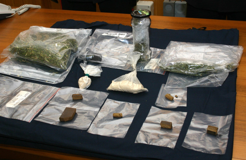 Traffico di droga in tutta la Sardegna, 13 arresti