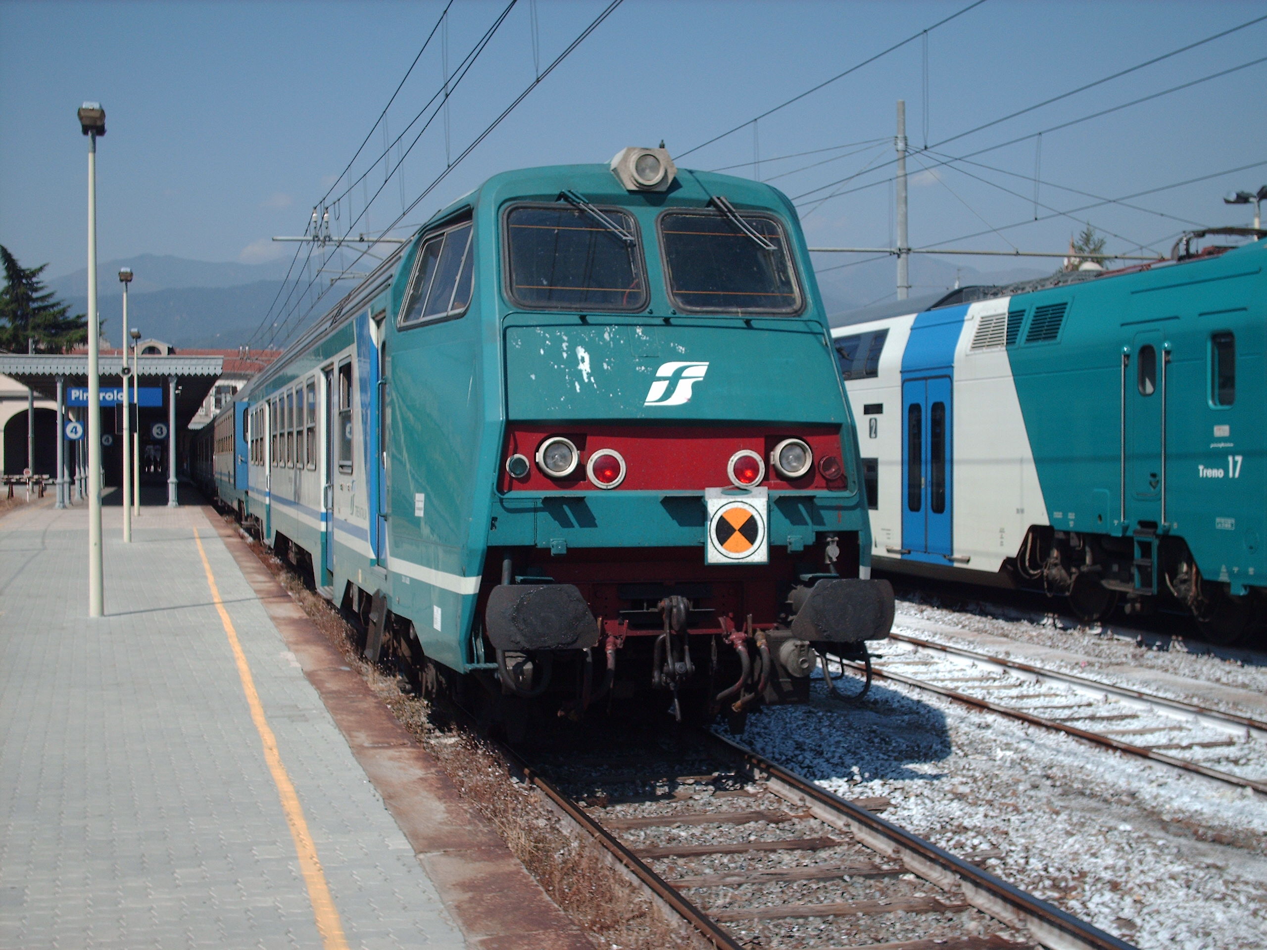 Donna olbiese investita ed uccisa da un treno in Piemonte