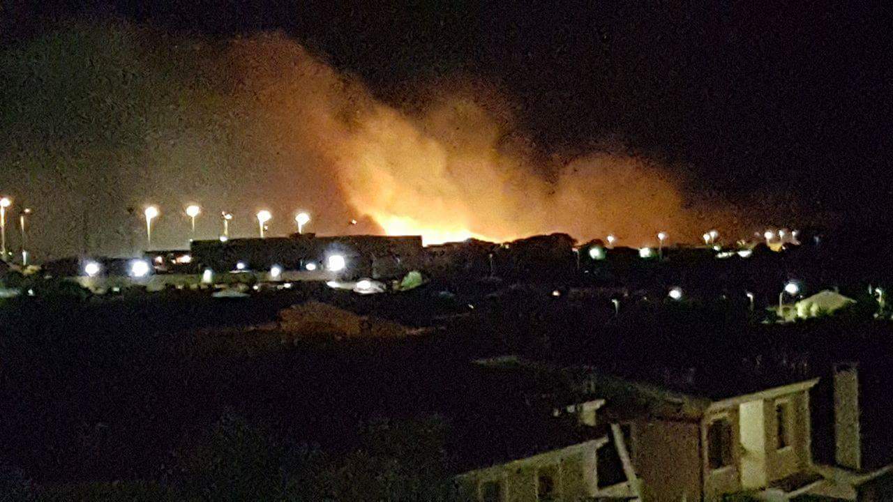 Olbia: incendio vicino all'Aeroporto durante la notte. Aggiornamenti in tempo reale