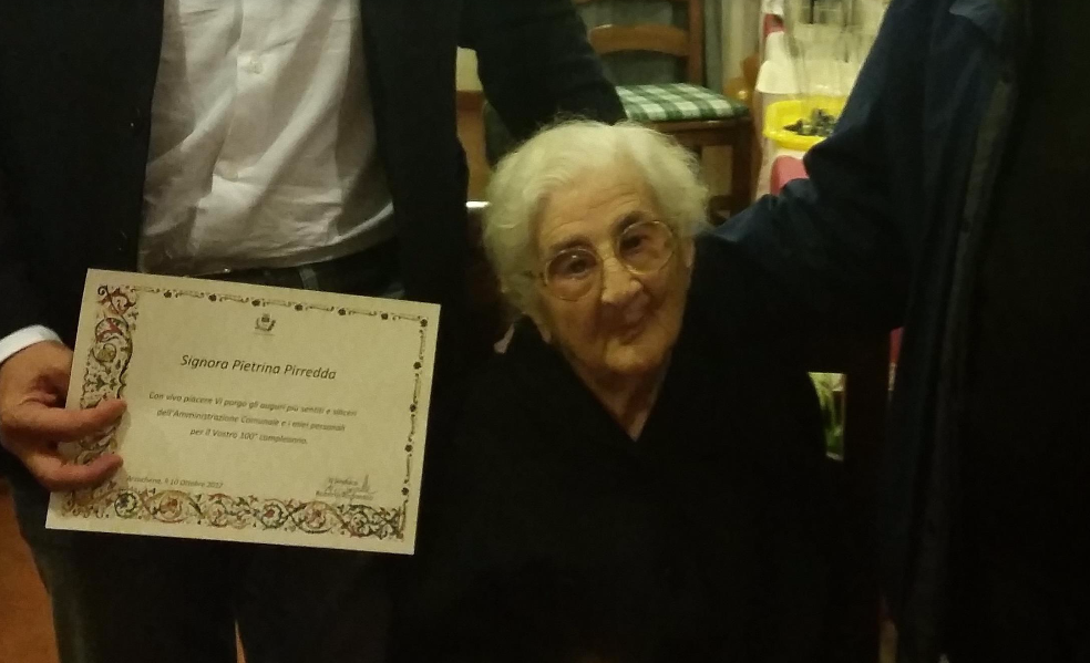 Arzachena: Pietrina compie 100 anni!
