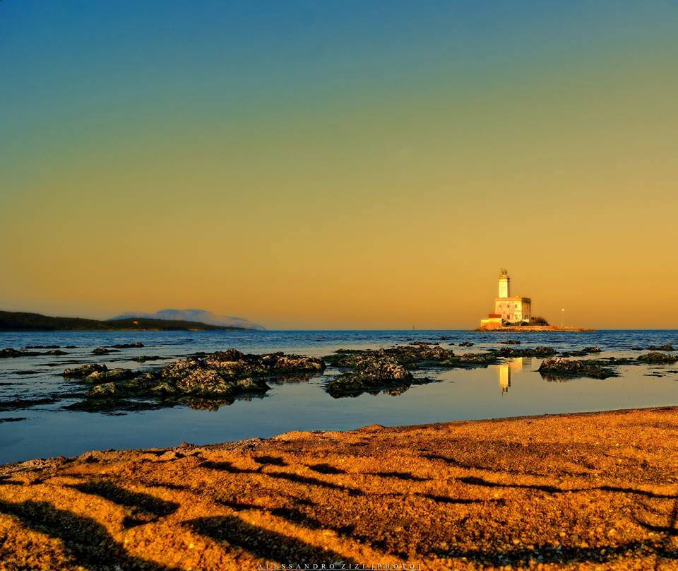 faro olbia