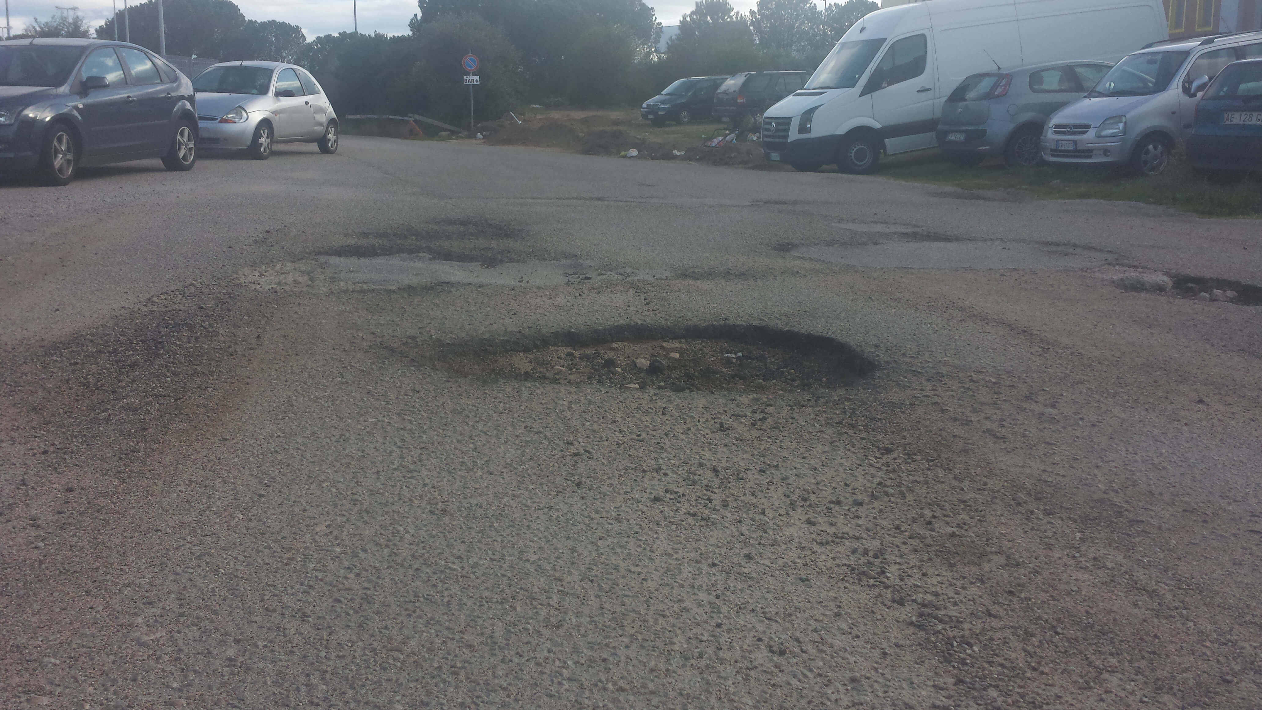 buche strade inps olbia asfalto