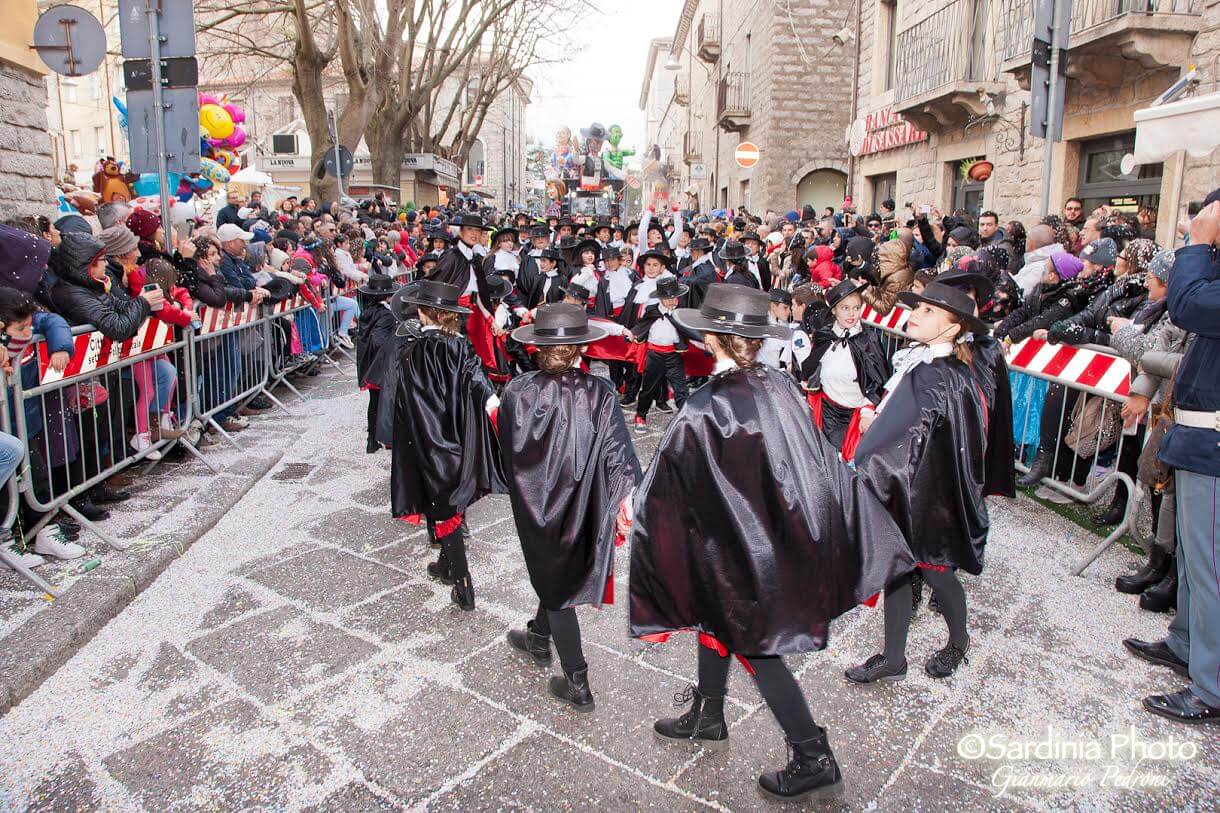 carnevale tempio carrasciali timpiesu carro sfilata