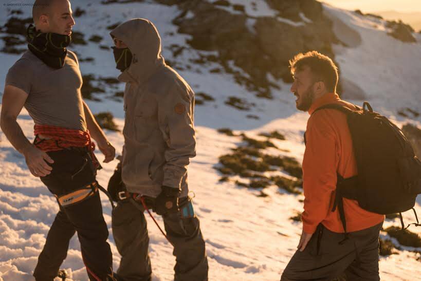 tre sardi in giro per il mondo machete 03