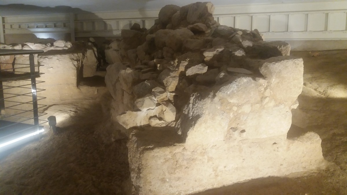 olbia archeologia storia necropoli san simplicio reperti archeologici letizia fraschini 014
