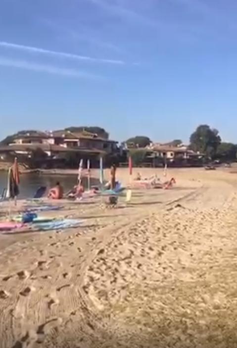 golfo aranci terza spiaggia occupazione