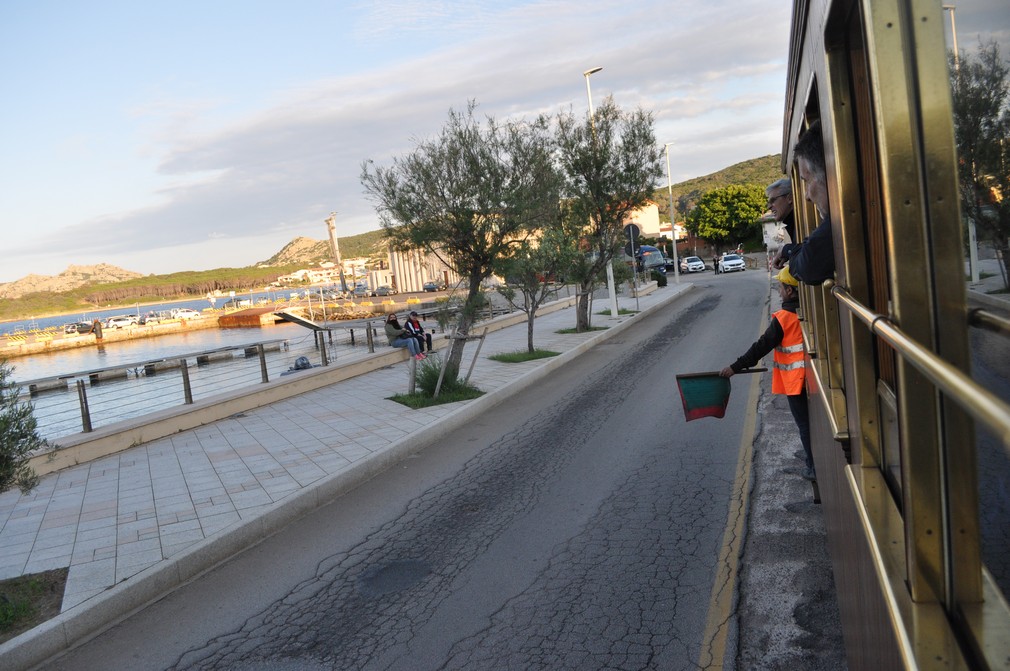 educational trenino verde diga liscia lago arzachena stazione ferrovia arst palau134