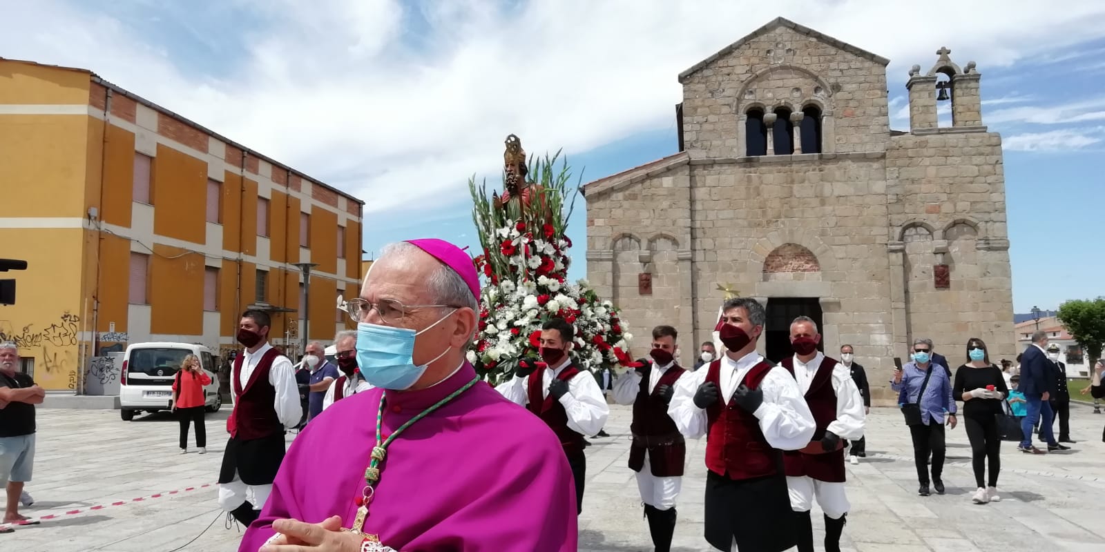 Olbia, San Simplicio e la processione senza corteo, ma tanti occhi pieni di gioia