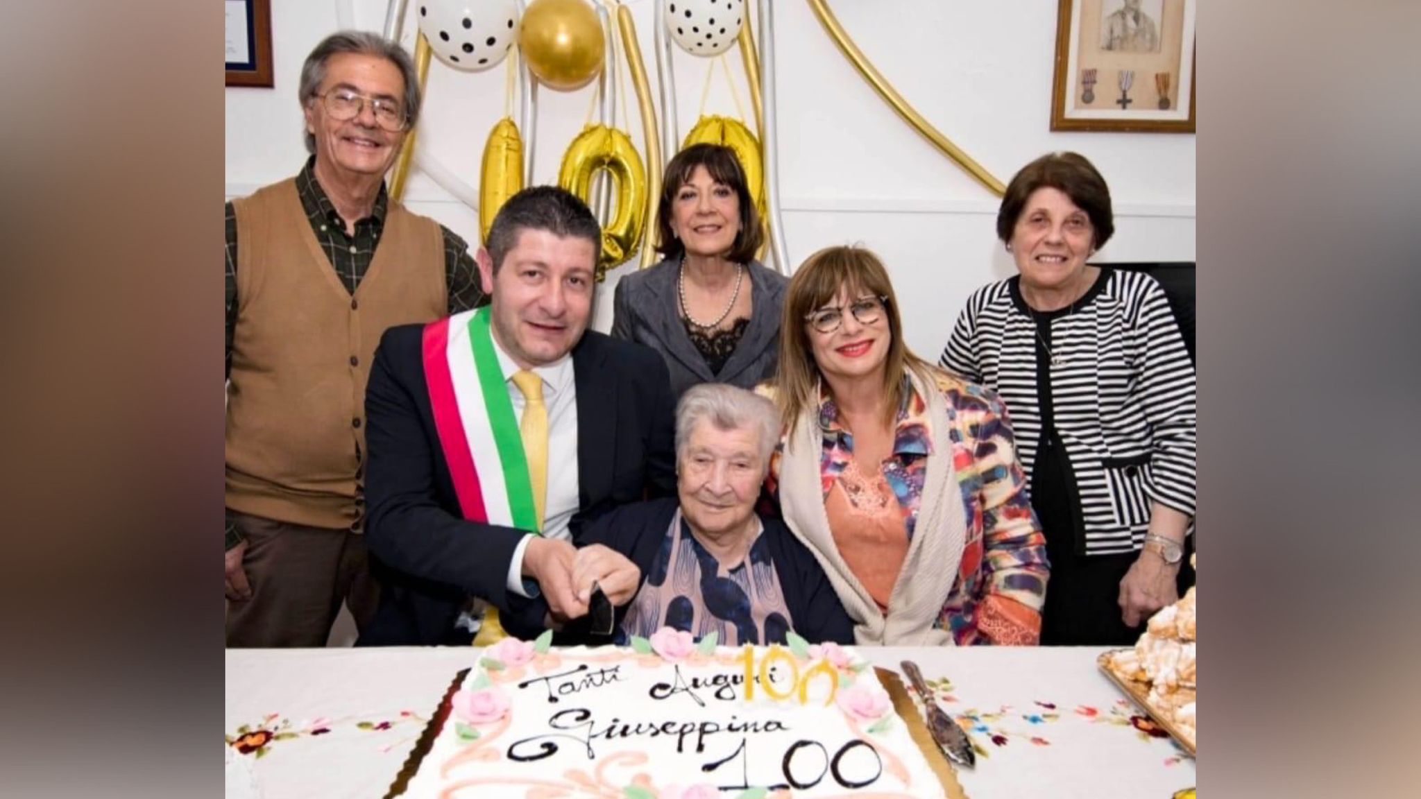 Nord Sardegna: zia Peppina compie 100 anni