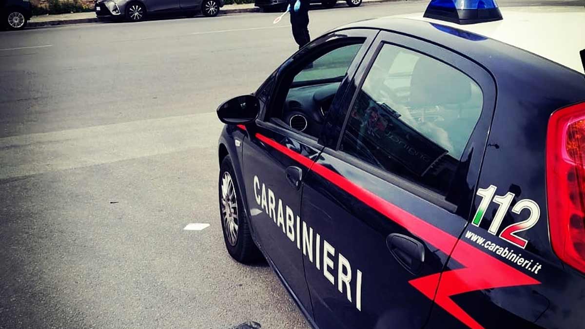 Nord Sardegna: carabiniere fuori servizio blocca un ladro in fuga