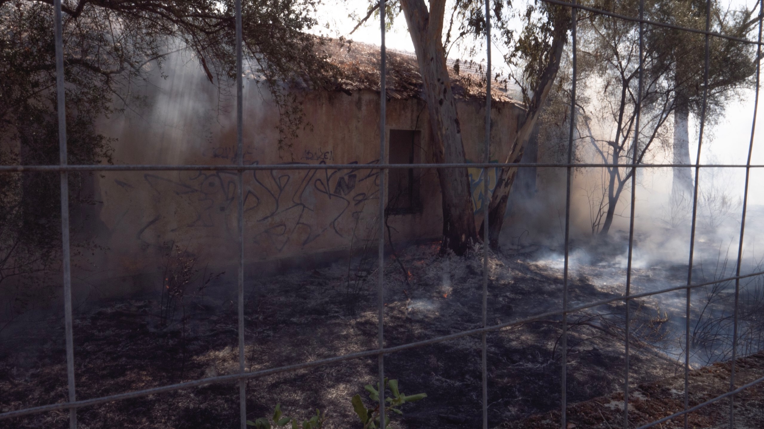 Olbia: incendio in corso nell’ex Artiglieria