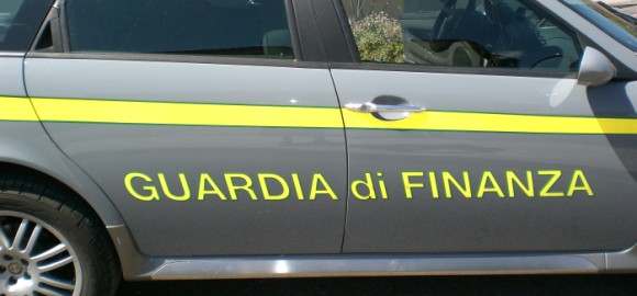 Guardia di Finanza: 17 denunce per truffa ai danni di Regione e Ue