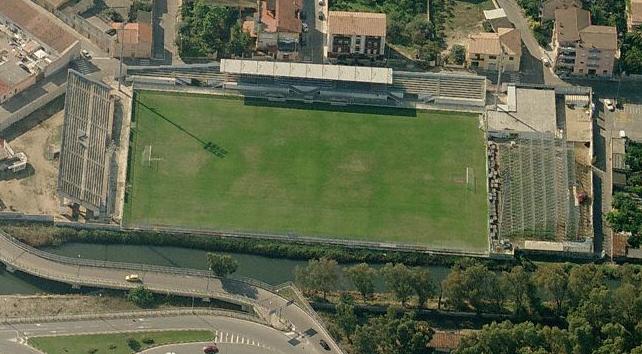 Cagliari vs Aris Salonicco: il grande calcio per una notte al Nespoli