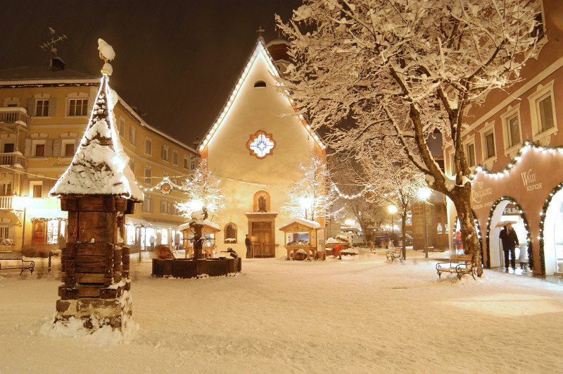 Vivi l'atmosfera del Natale con i mercatini di Dusseldorf e Monaco di Baviera!