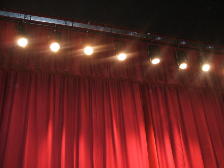 Al Cine Teatro di Olbia stagione di Prosa 2011-2012