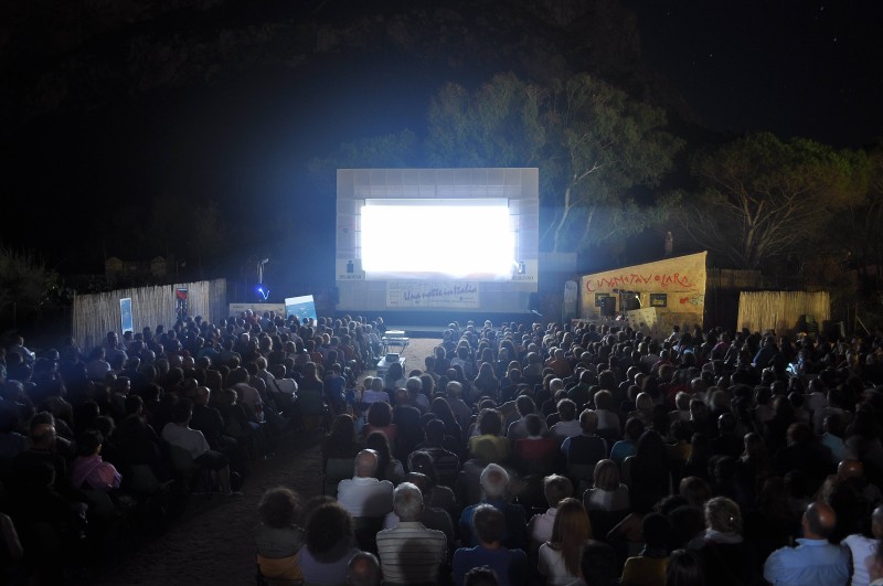 Festival di Tavolara: domani attesi Luca Argentero, Edoardo Leo e Nicola Campiotti