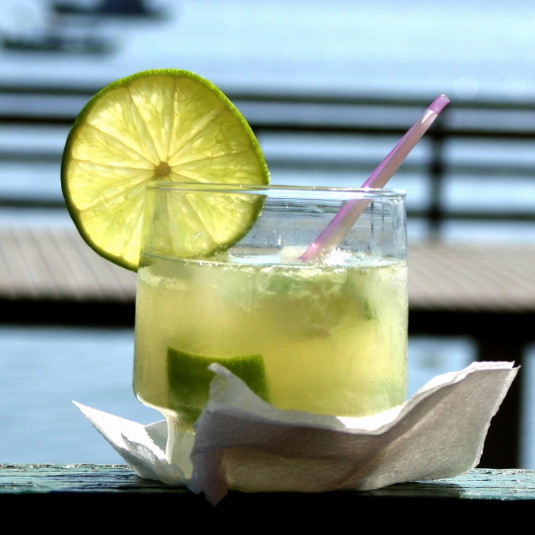 Un cocktail per Ferragosto: la Caipirinha