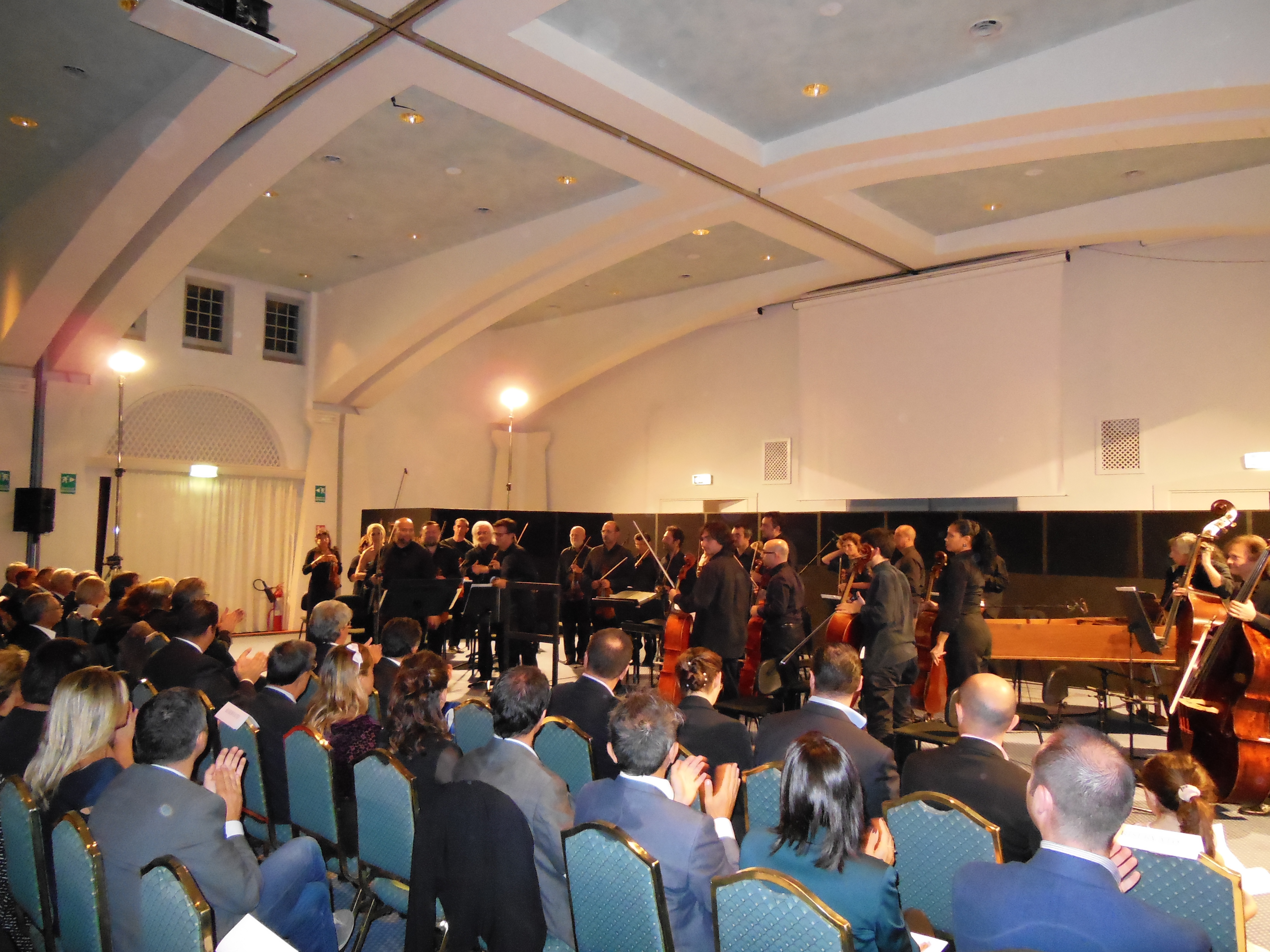 Grande successo a Porto Cervo per il concerto dell’orchestra dell’Ente lirico di Cagliari