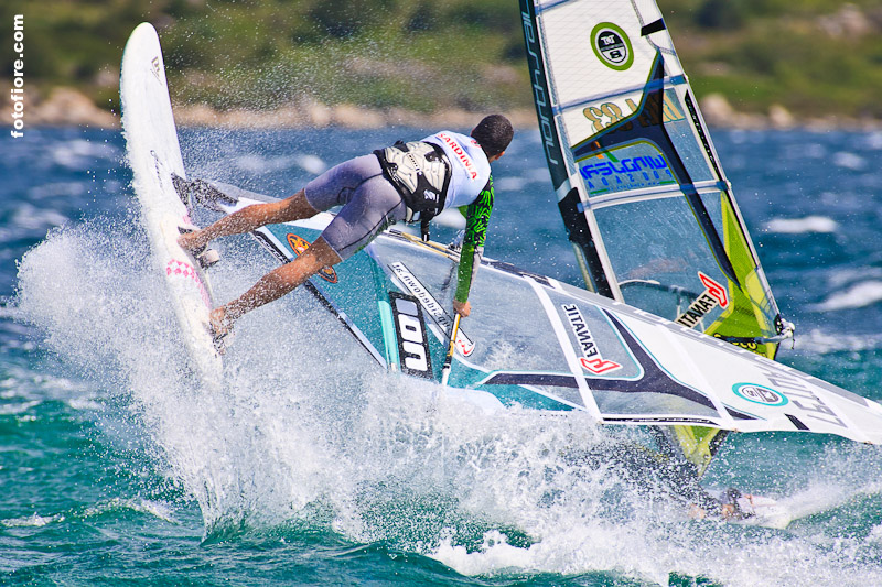A Santa Teresa di Gallura Campionato Italiano Freestyle Windsurf