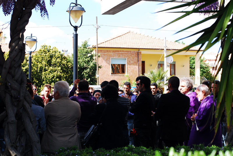 Olbia: folla di giovani per l'ultimo saluto ad Alex Laconi