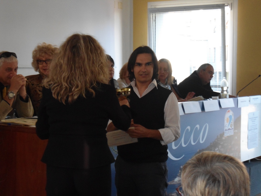 Poesia: un sardo sul podio del Città di Recco