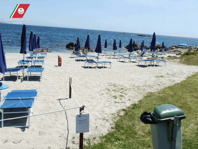 Olbia, estate cafonal: segnalazione di un lettore per Spiaggia Ira
