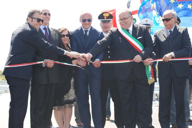 Il Ponte Padrongianus è aperto: festa ad Olbia