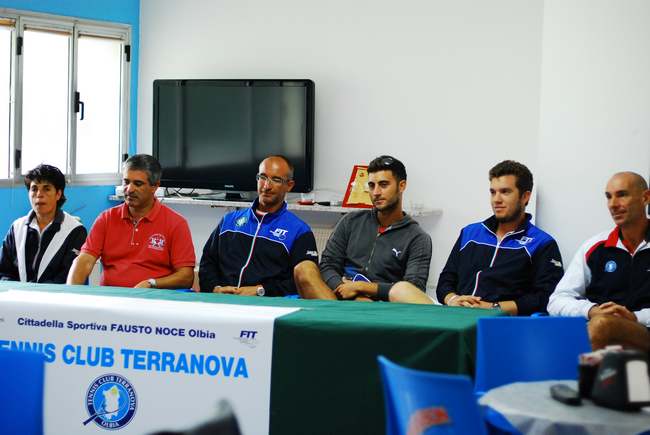 Sport, gemellaggio tra Olbia e Napoli grazie al Tennis Club Terranova