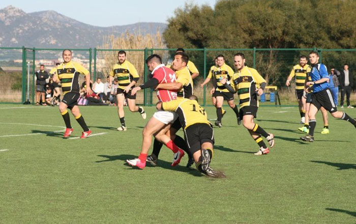 Olbia, rugby: le api olbiesi trionfano sugli algheresi