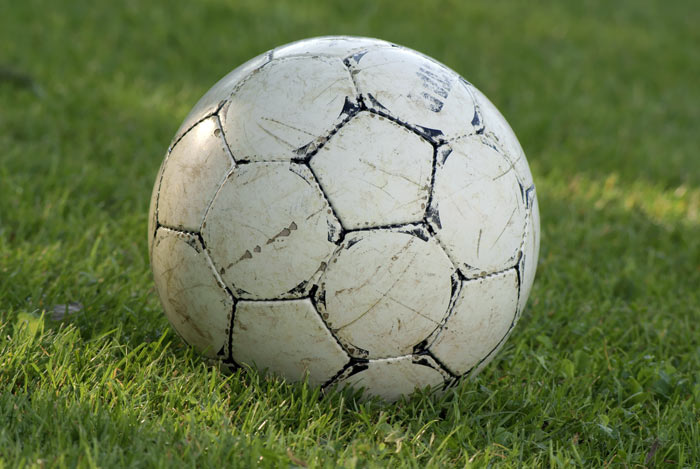 Calcio, Eccellenza: il Calangianus vince nel recupero