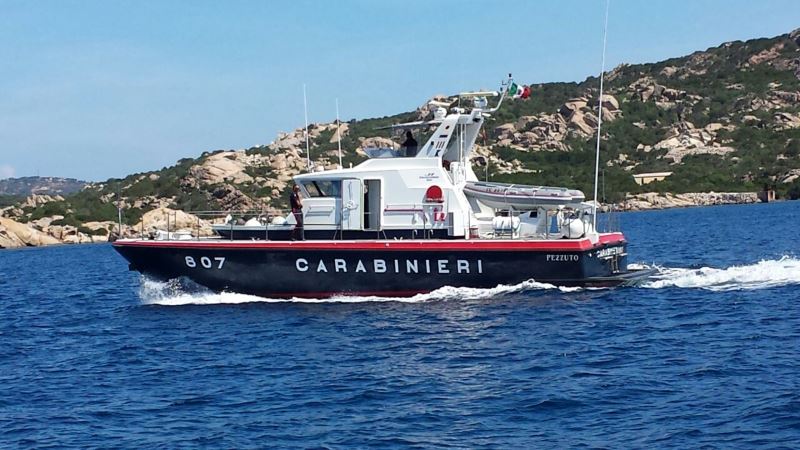 Dito amputato durante un ormeggio: uomo soccorso dai Carabinieri