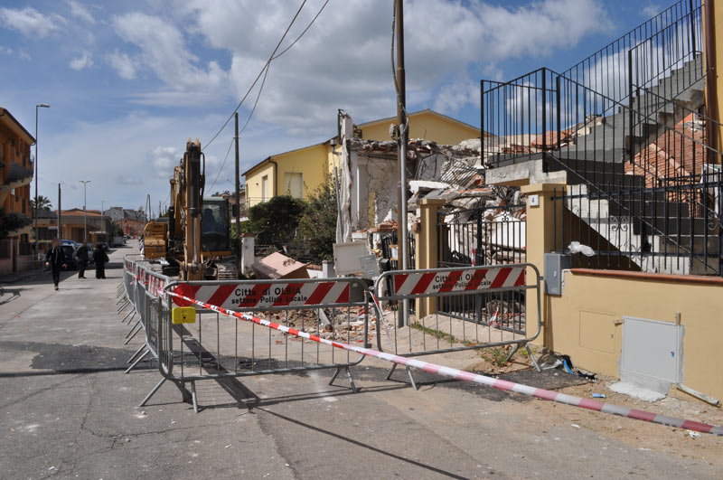 Olbia, via Brunelleschi. Sequestro probatorio per la casa esplosa