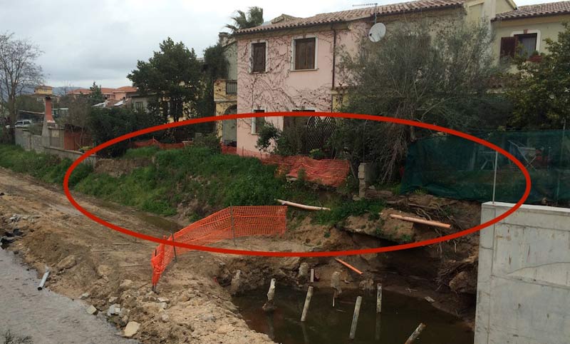 Rio San Nicola e i muri abbattuti prima dell'alluvione:  quando i lavori?