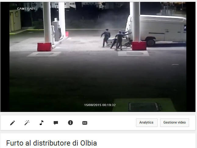 Olbia. Furto al distributore: ecco il video