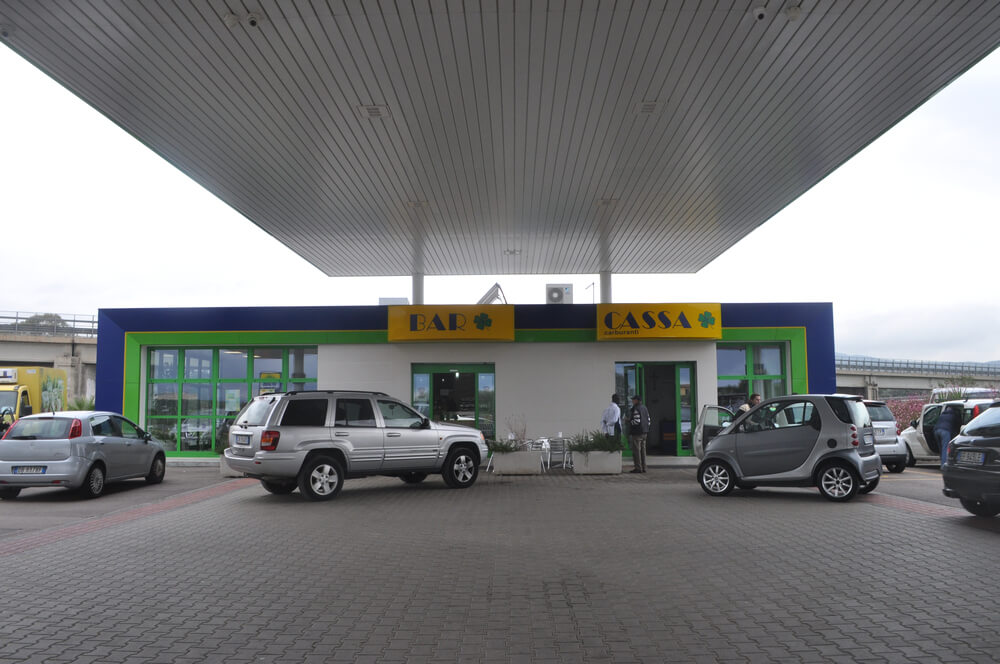 Olbia: furto al Beyfin di Corso Vittorio Veneto