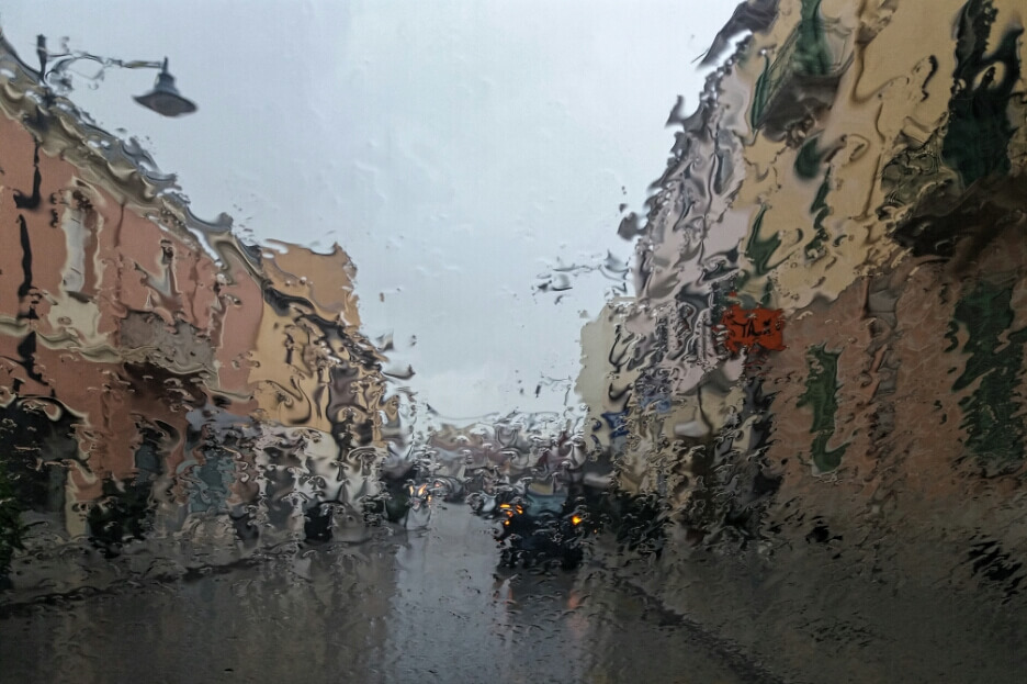 Meteo, ieri temporali e grandinate sulla Sardegna. Pioggia prevista anche per oggi.