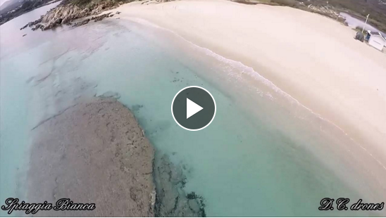 *Video* Ecco la splendida Spiaggia Bianca vista dal drone