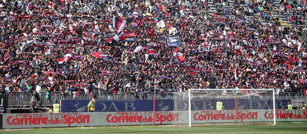 Cagliari, tutto esaurito al Sant'Elia: lo stadio sarà una bolgia