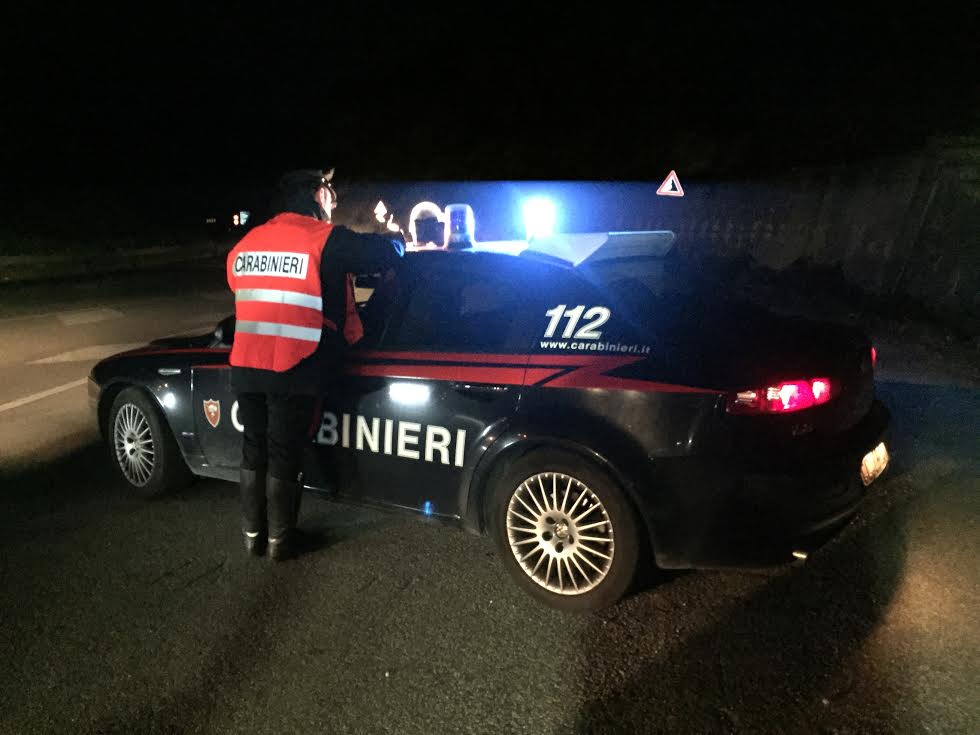 Olbiese fa la pipì davanti ai Carabinieri: maxi multa