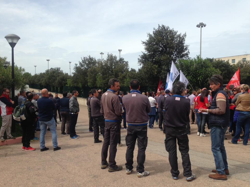 Olbia: i dipendenti Meridiana Maintenance proseguono con lo sciopero