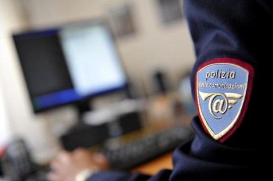 Controlli Covid-19, insulta agenti con video sui social: nei guai 42enne