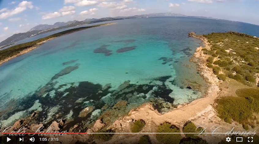 ** VIDEO ** La bellissima spiaggia di Cala Sabina vista dal drone