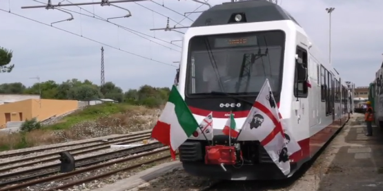 In servizio sulla Sassari - Alghero quattro nuovi treni elettrici