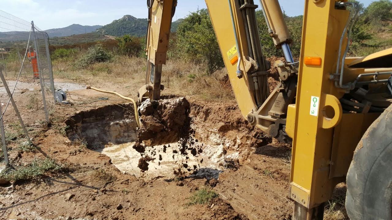 Olbia, guasto improvviso alla condotta: riparazione in corso