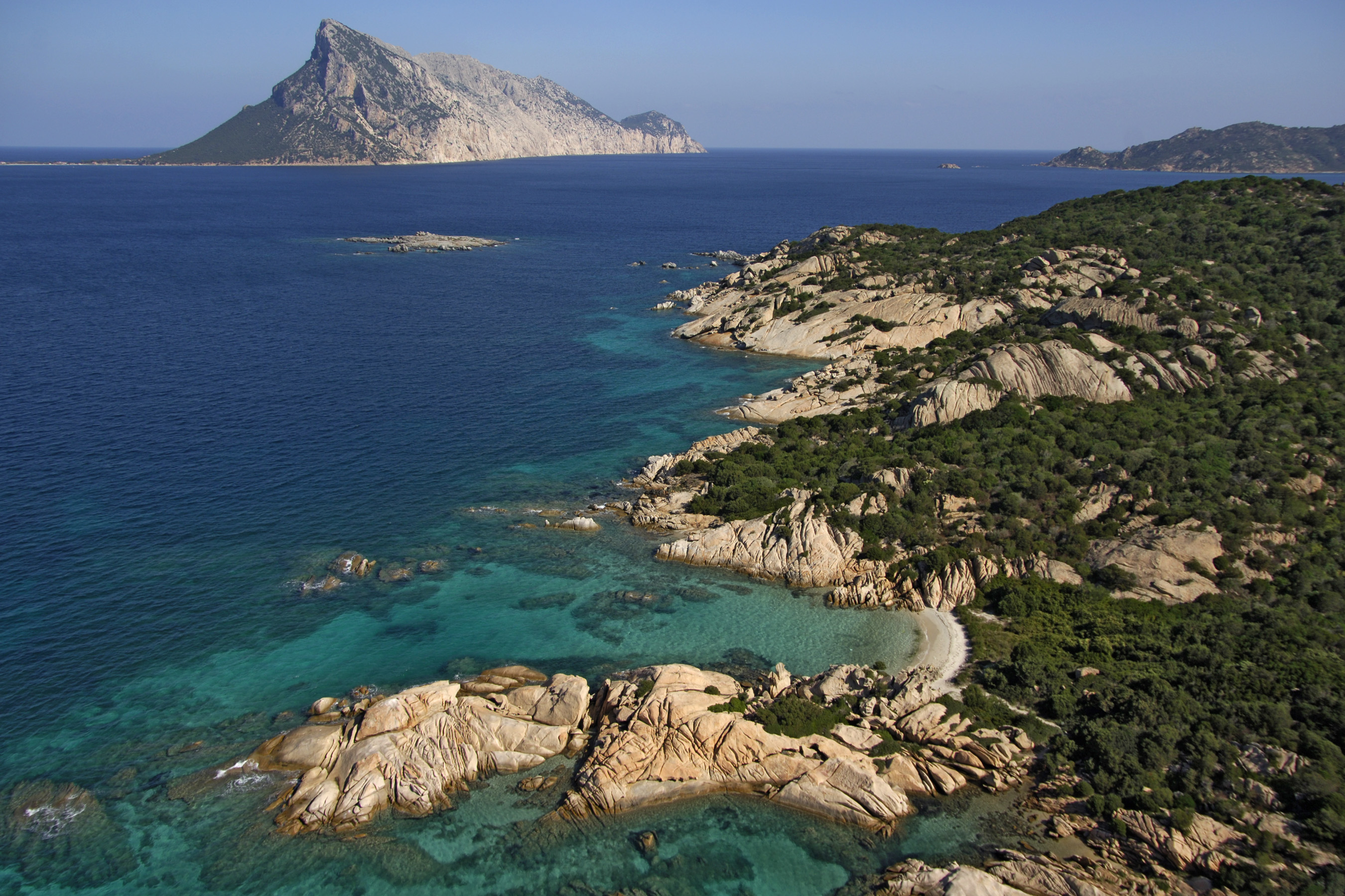 Olbia, giovani e ambiente: convegno sull'AMP di Tavolara Punta Coda Cavallo