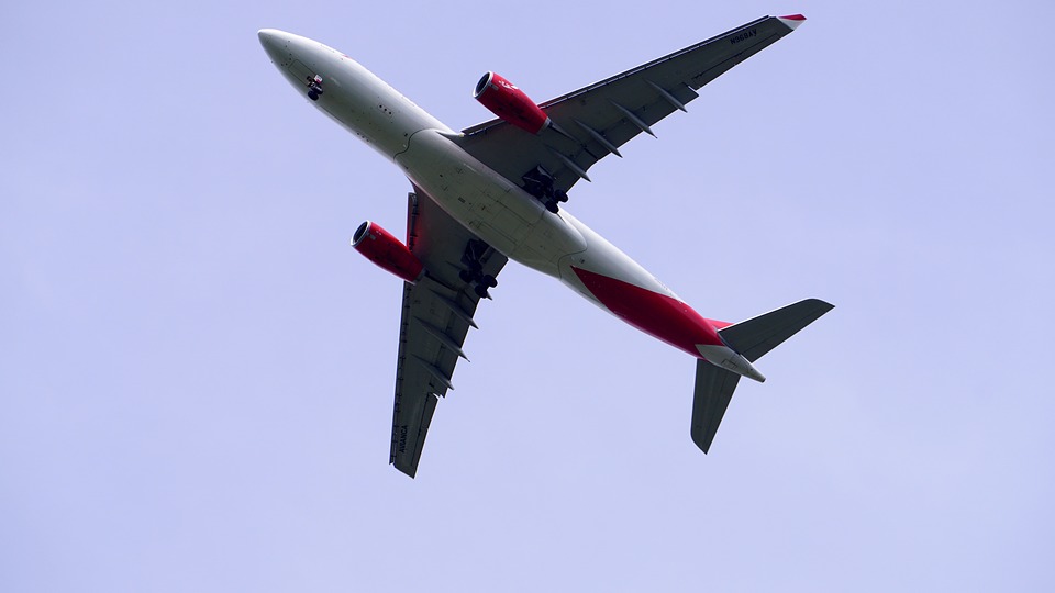 Trasporto aereo: più di 37mila posti in più per le festività pasquali