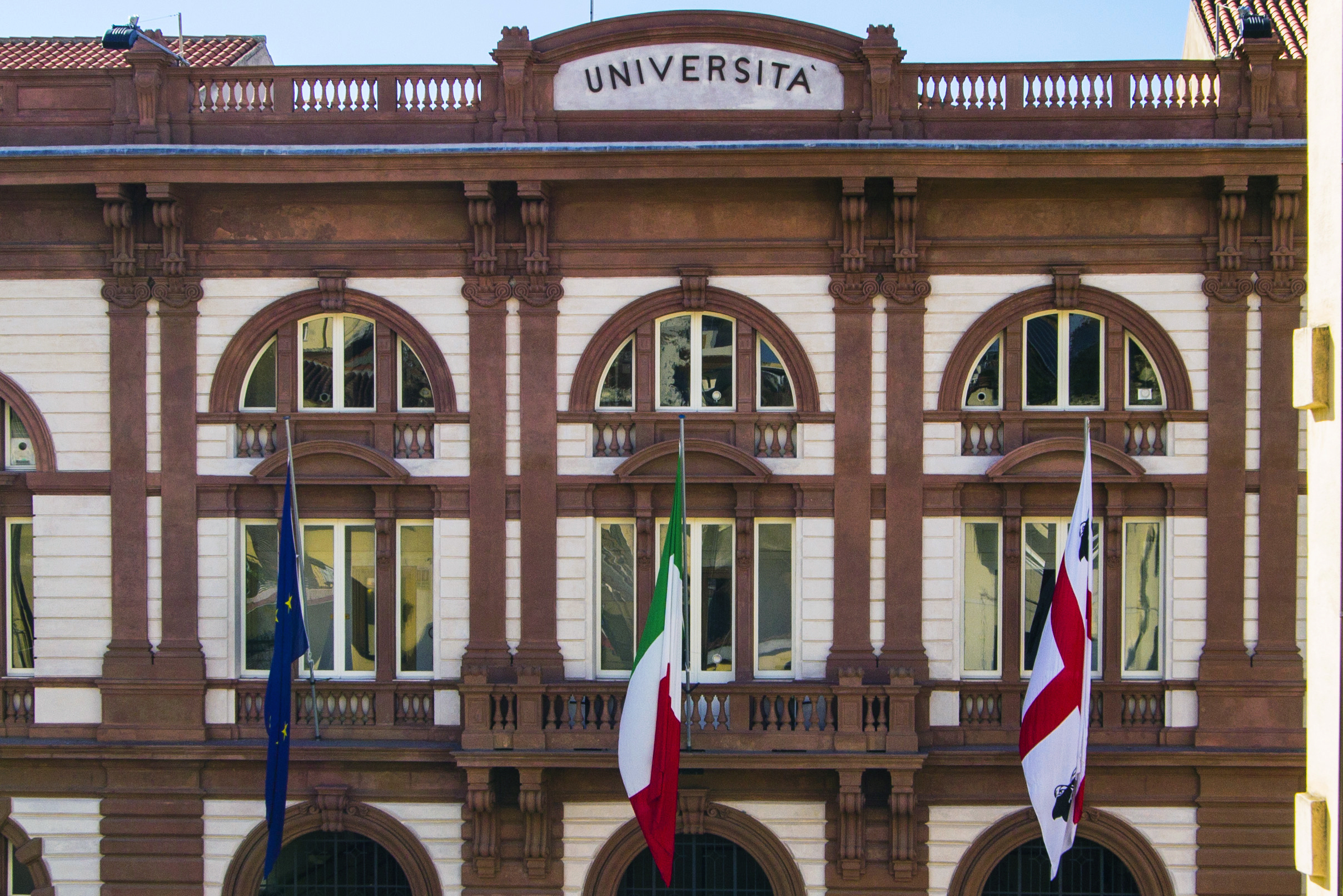 Università di Sassari: una lapide in memoria degli studenti caduti in guerra