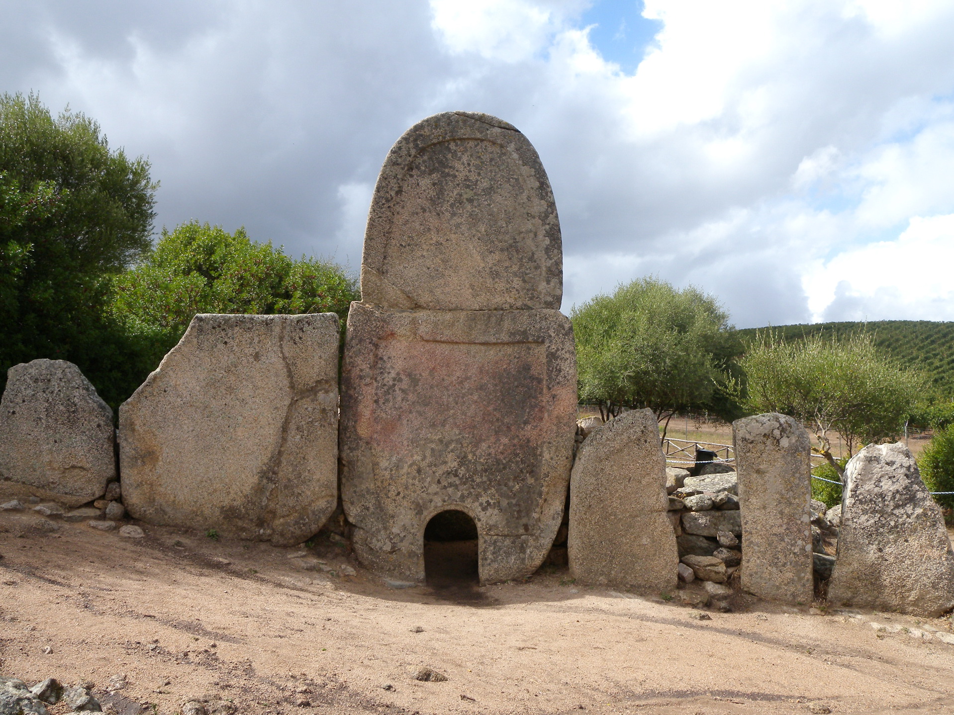 Arzachena: torna la navetta per i siti archeologici