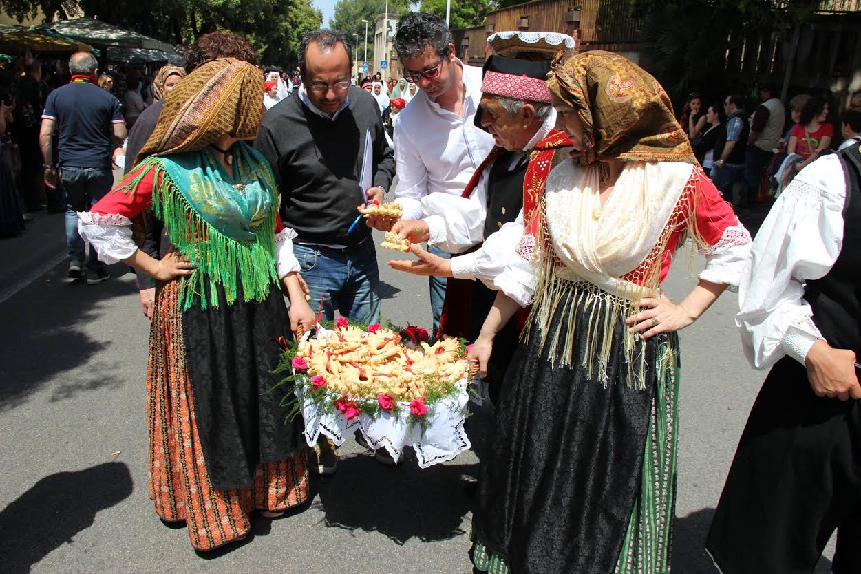 Pani di Sardegna: domani premio al miglior pane dell’isola alla Cavalcata Sarda