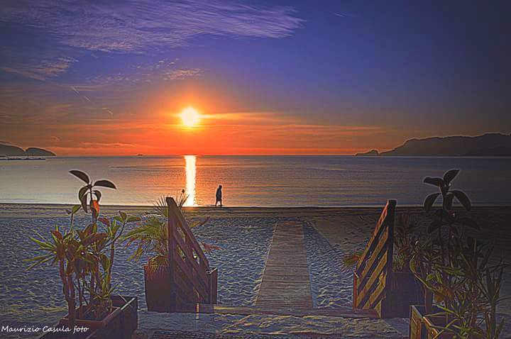 Dal baule di Nadia: l'alba da Pittulongu